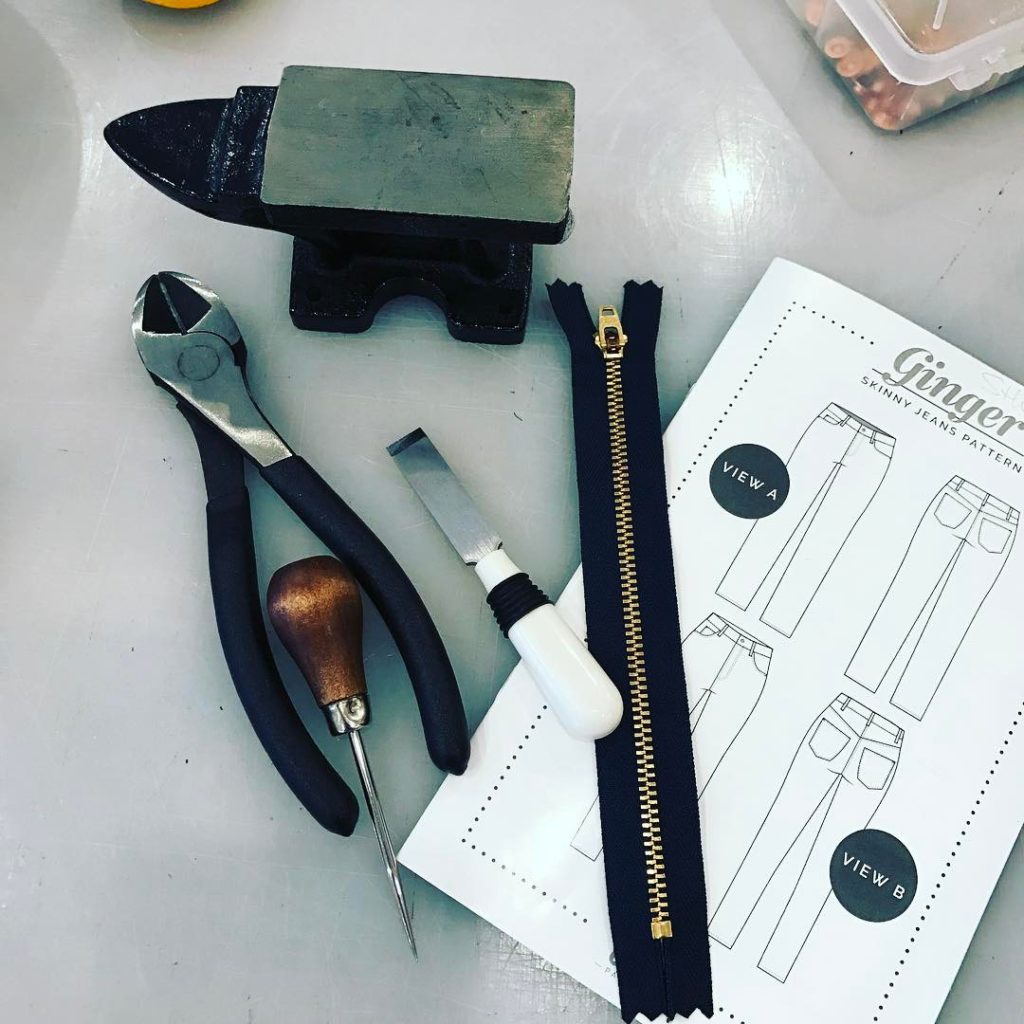Gotta have the right tools for the job. #gingerjeans #weekendworkshop #stitcheveryday